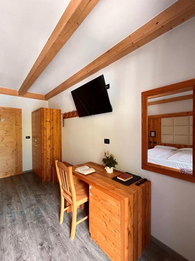 Hotel Garni My Ledro П'єве-ді-Ледро Екстер'єр фото
