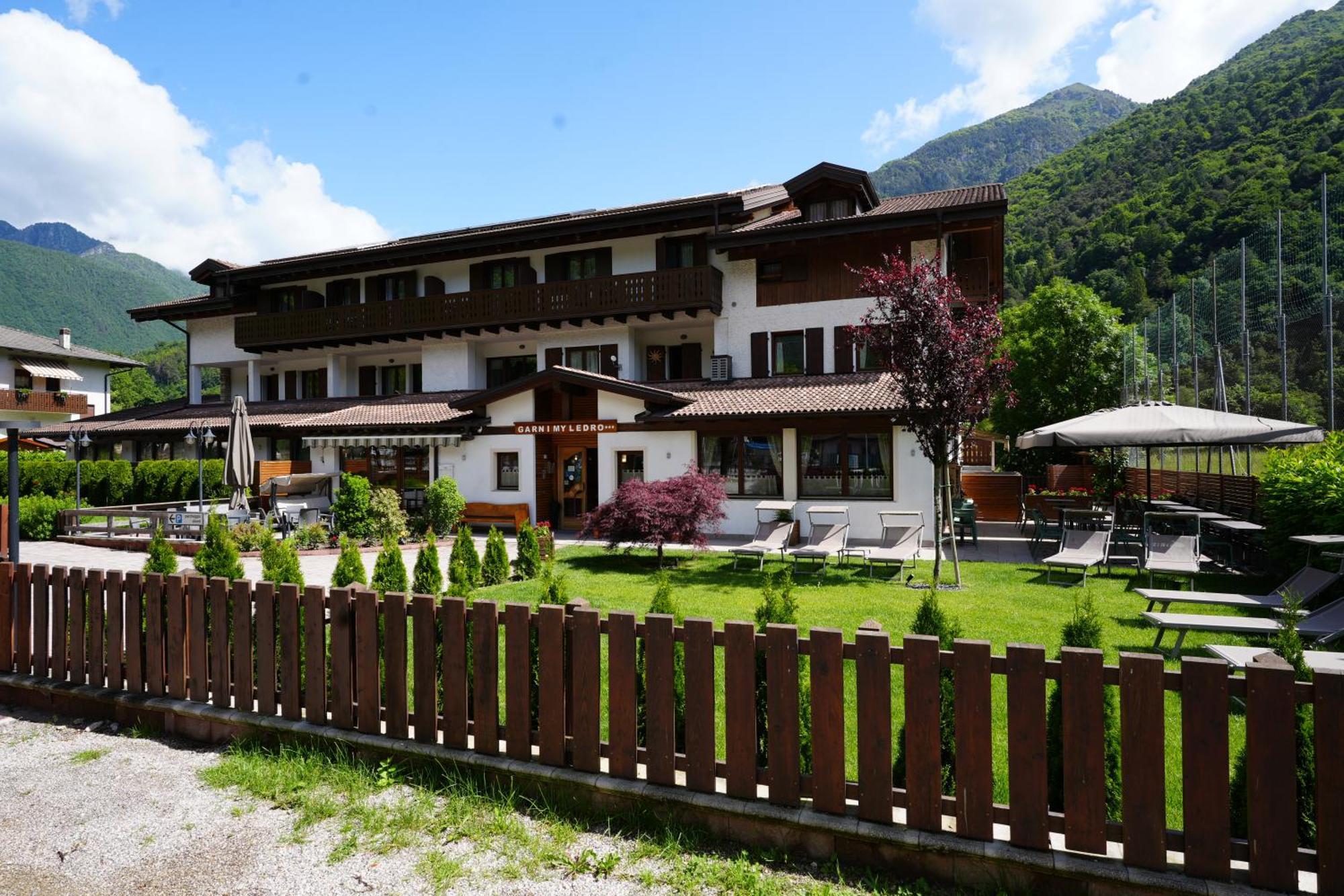 Hotel Garni My Ledro П'єве-ді-Ледро Екстер'єр фото